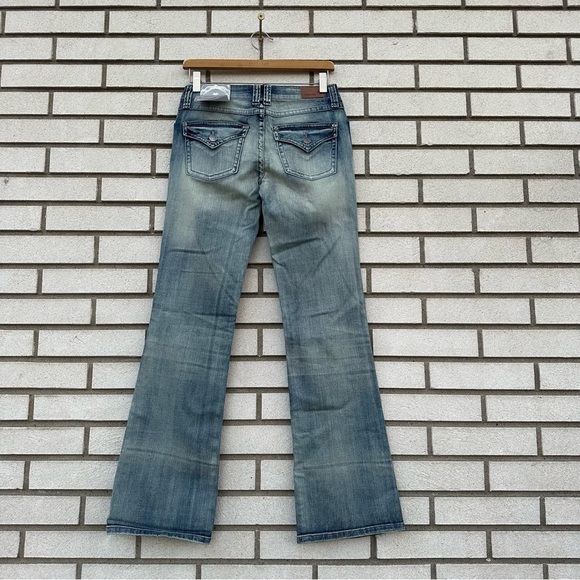 NWT Vigoss Bootcut Jeans Flap Pockets Distressed Medium Wash Y2K Size 3 - Picture 14 of 14